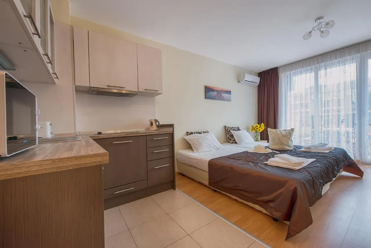 Admiral Plaza Holiday Apartments Sunny Beach