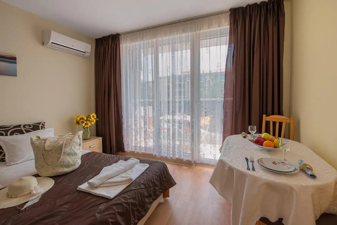 Admiral Plaza Holiday Apartments Sunny Beach