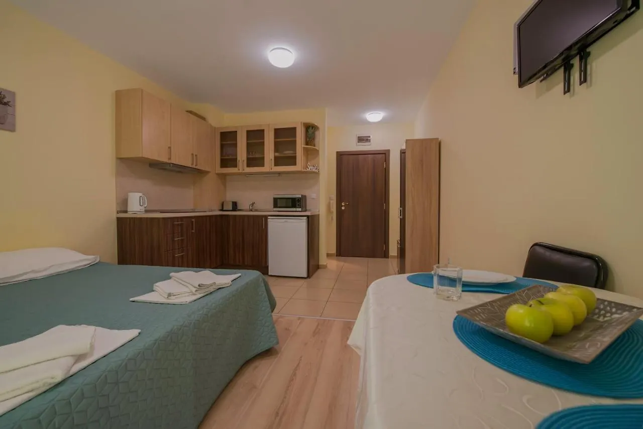 Admiral Plaza Holiday Apartments Sunny Beach