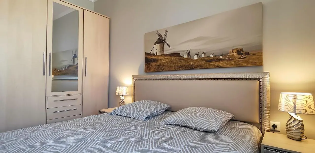Admiral Plaza Holiday Apartments Sunny Beach